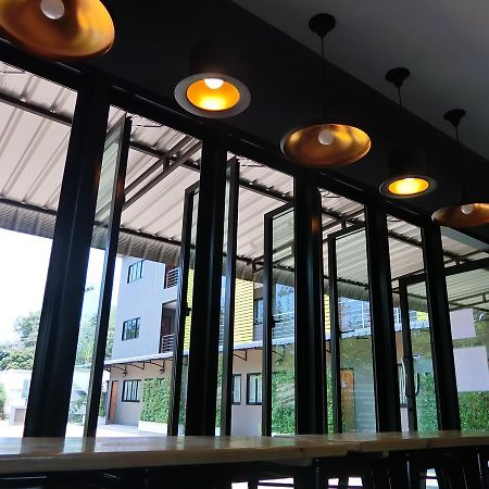The Rabbit House Hotel Thong Pha Phum Luaran gambar