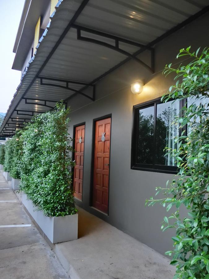 The Rabbit House Hotel Thong Pha Phum Luaran gambar