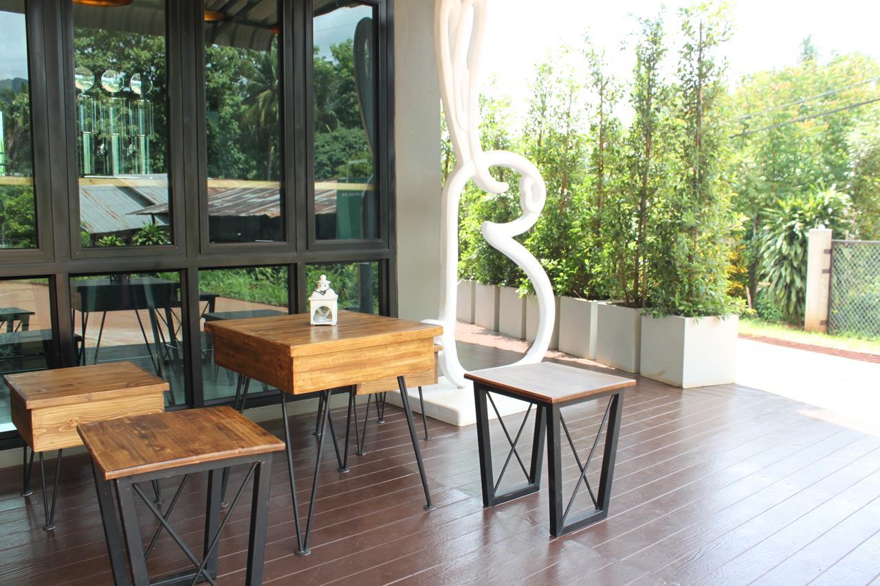 The Rabbit House Hotel Thong Pha Phum Luaran gambar