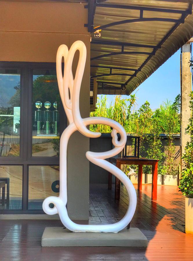 The Rabbit House Hotel Thong Pha Phum Luaran gambar