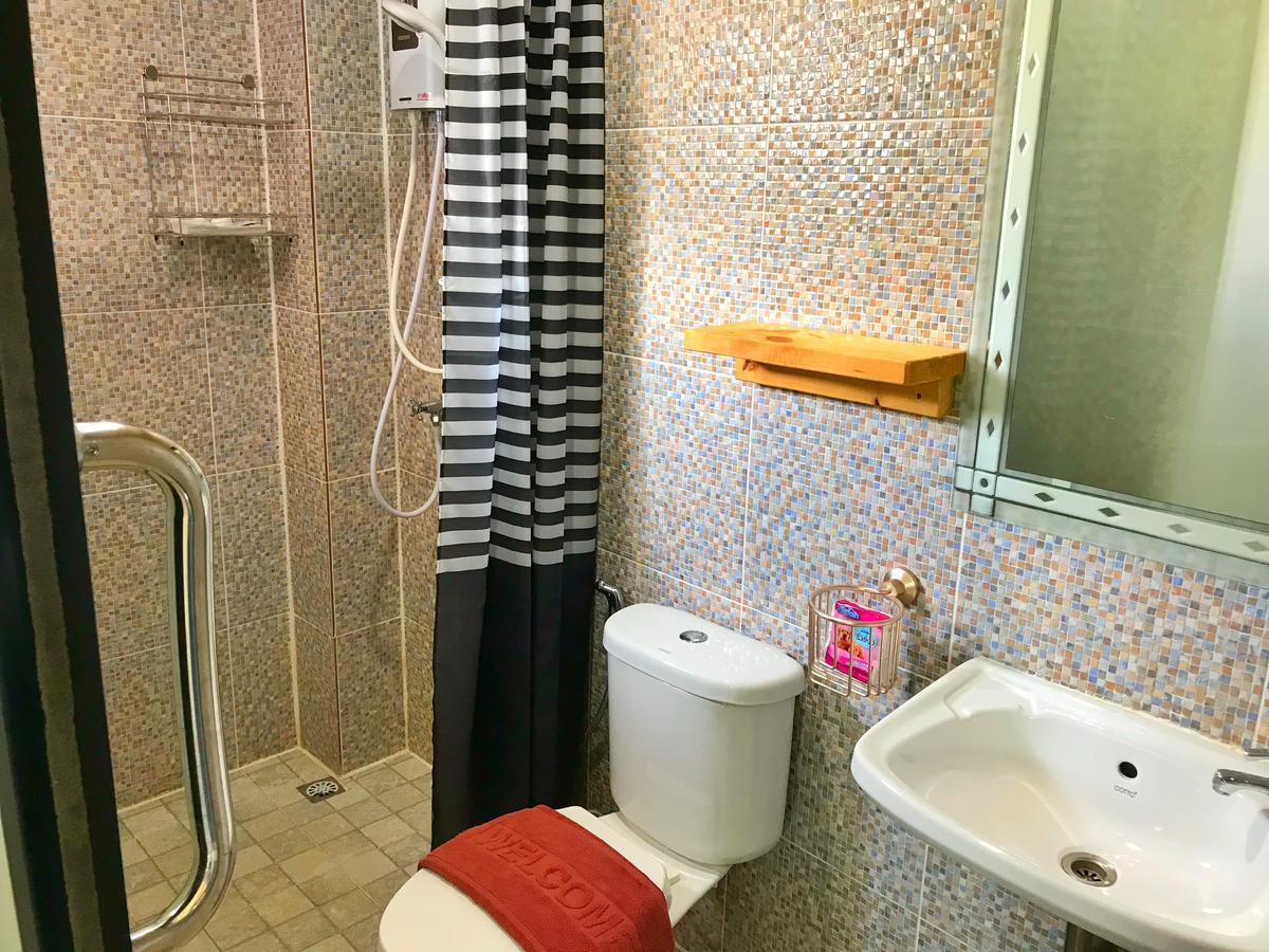 The Rabbit House Hotel Thong Pha Phum Luaran gambar